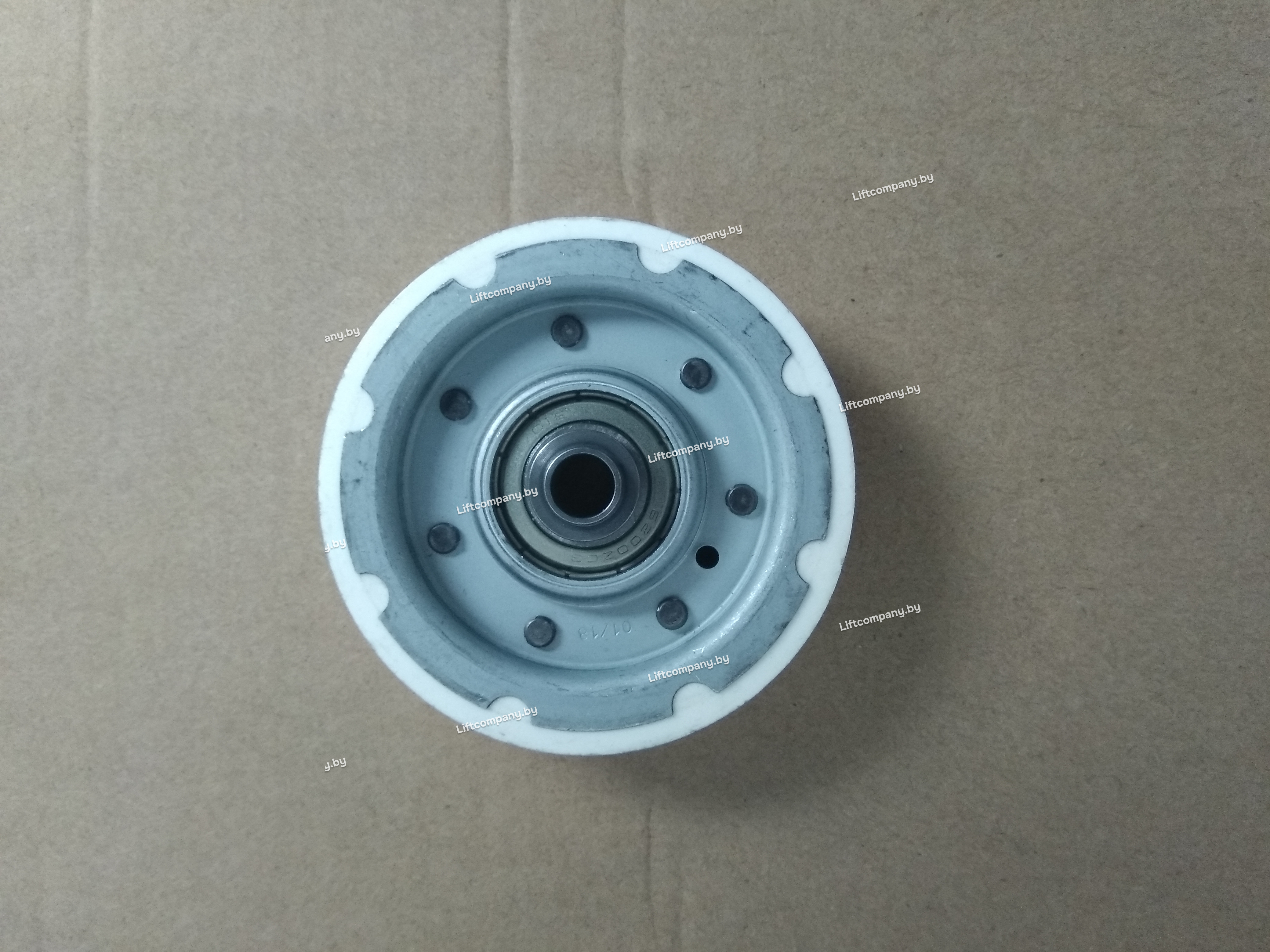 Подвесной ролик каретки Otis FOB2215Z691