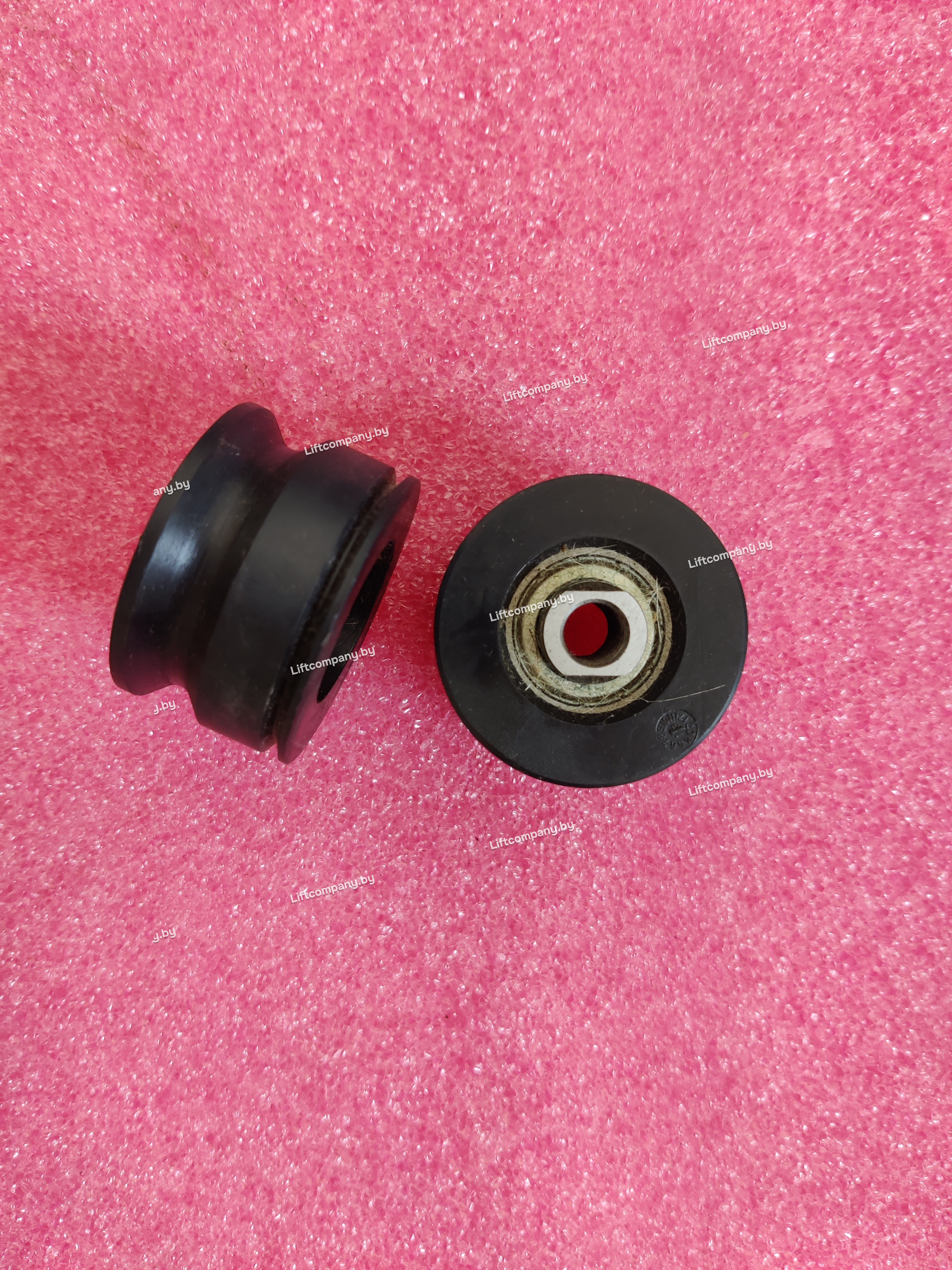 Ролик D=45 мм, h-26 мм с канавкой под тросик