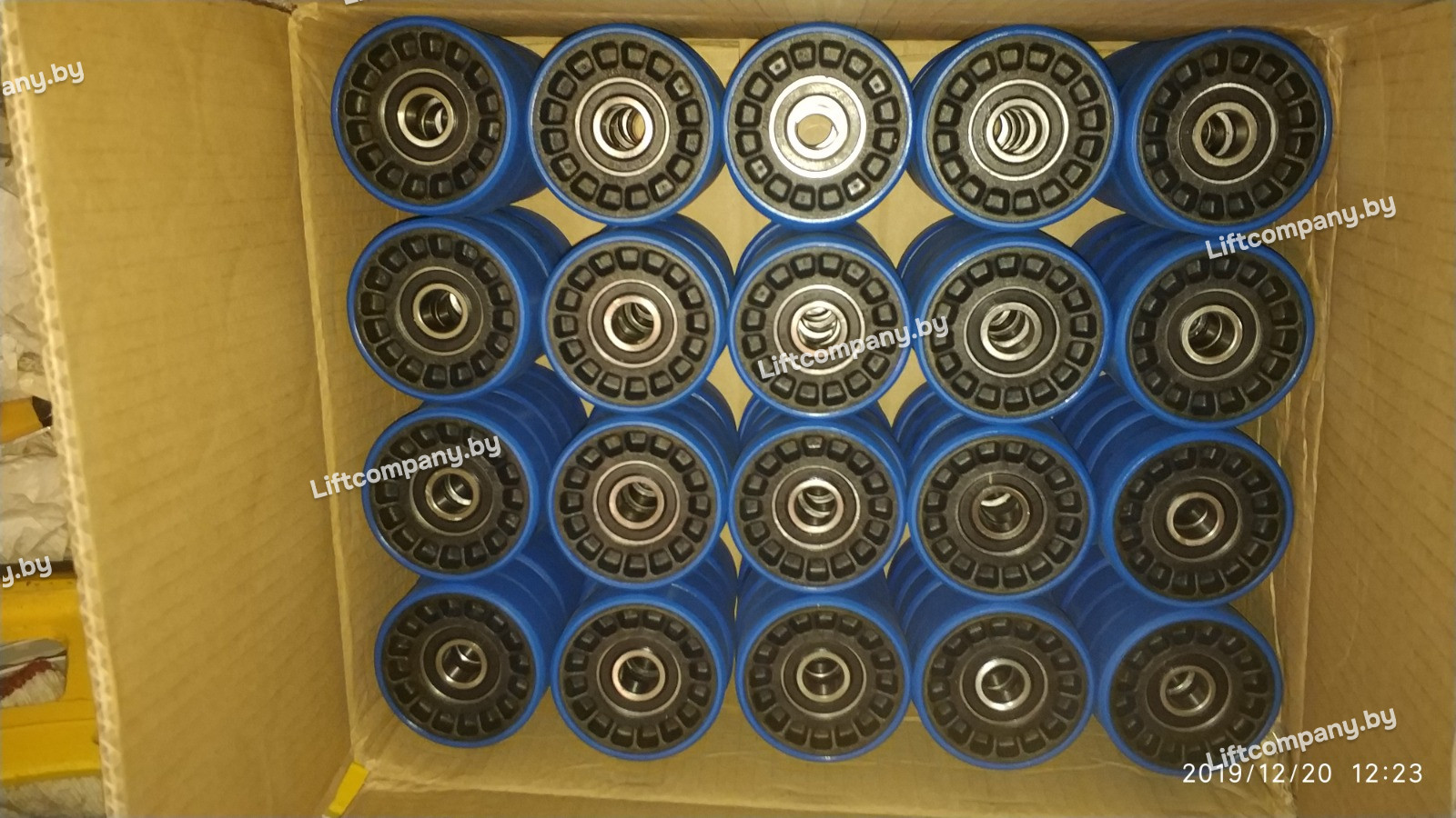 Ролик ступени эскалатора ОТИС 506NCE (ролик GO290AJ9 OTIS)