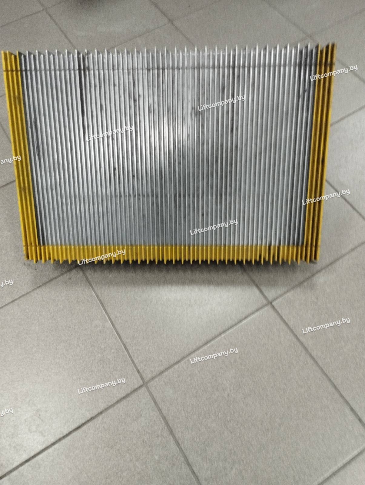 Ступень эскалатора 600мм Kone, KM51948885V006 