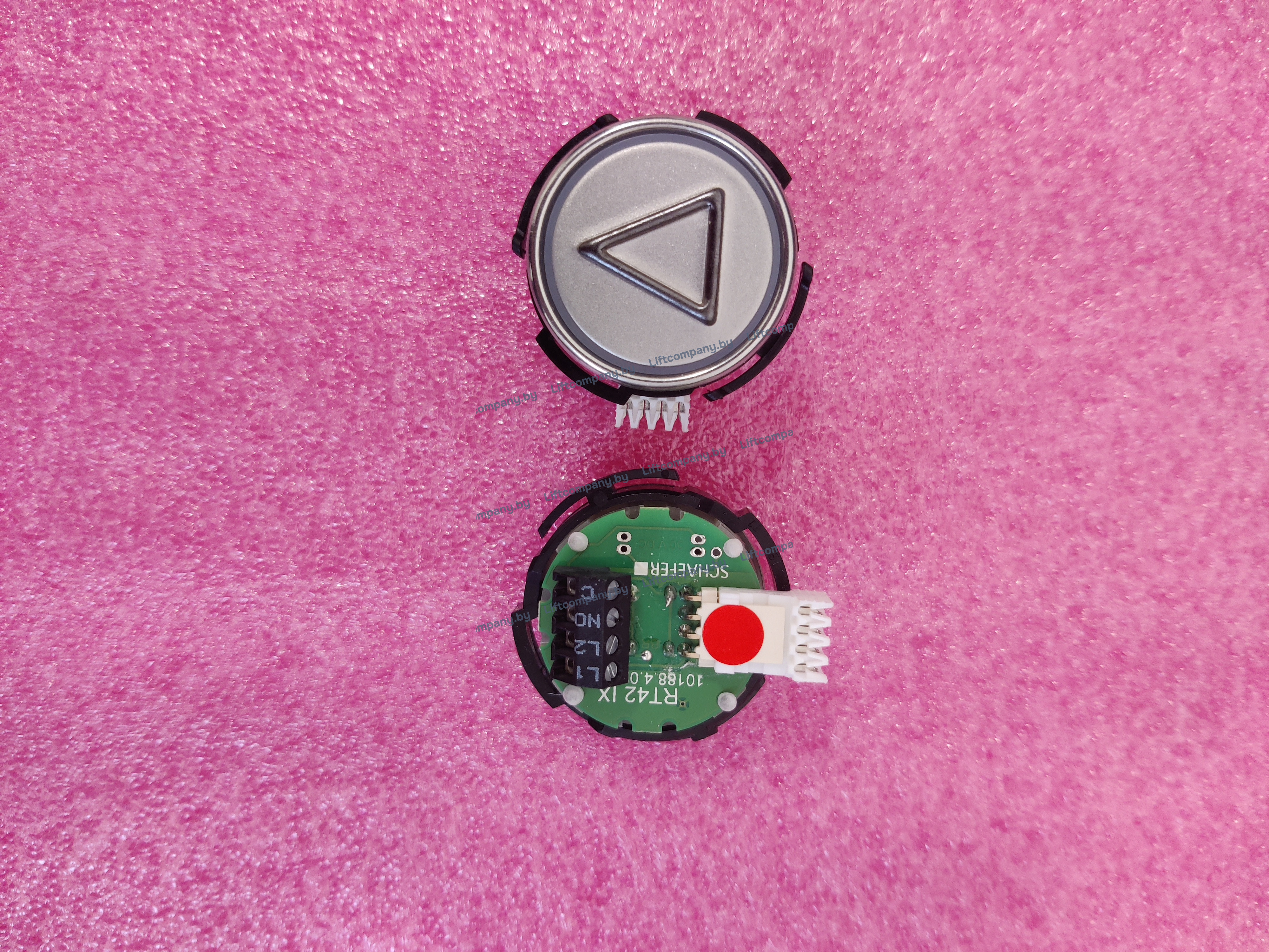 Кнопка вызова СТРЕЛКА ВВЕРХ/ВНИЗ RT42 IX, красная подсветка, SCHAEFER